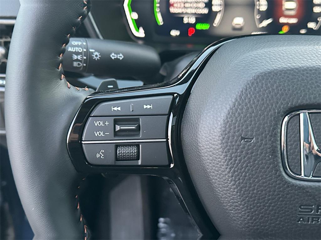 new 2026 Honda CR-V Hybrid car, priced at $43,700