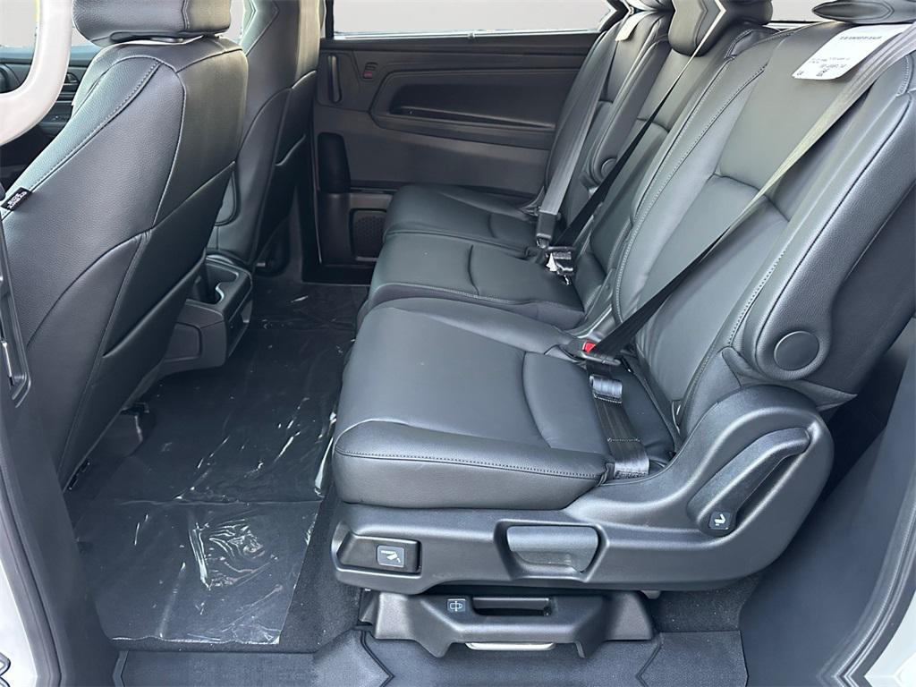 new 2026 Honda Odyssey car, priced at $42,064
