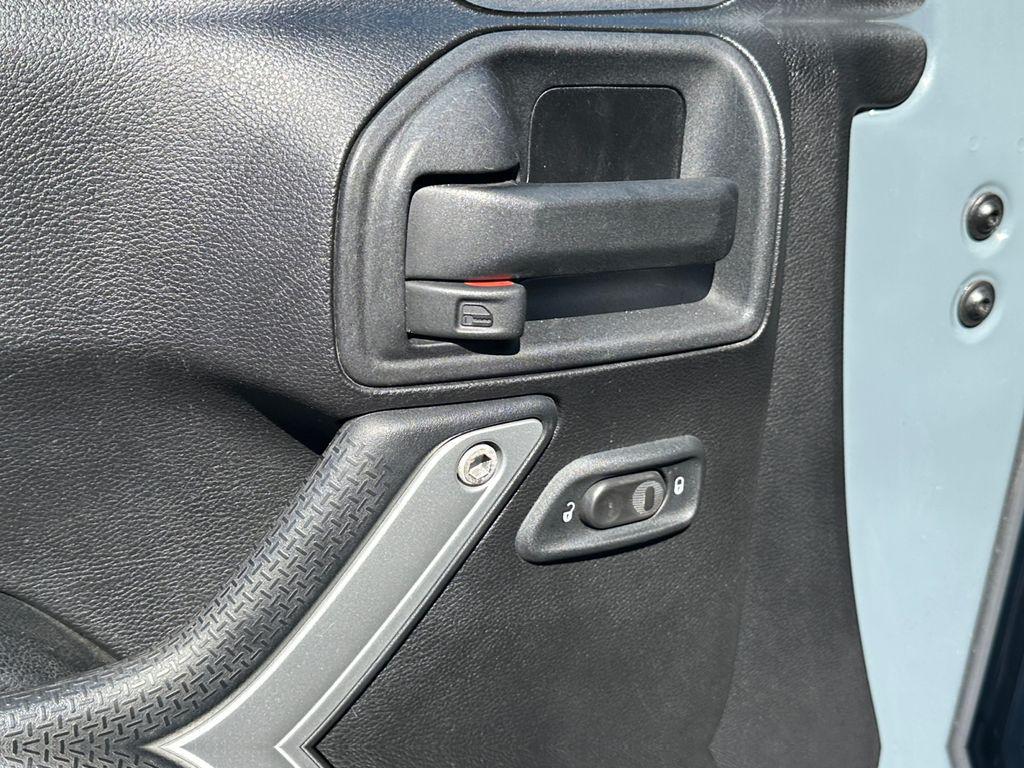 used 2014 Jeep Wrangler Unlimited car, priced at $20,779