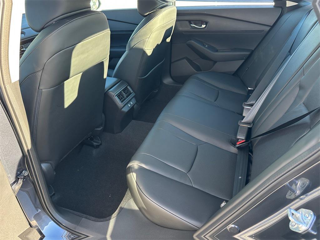 new 2025 Honda Accord Hybrid car, priced at $34,318