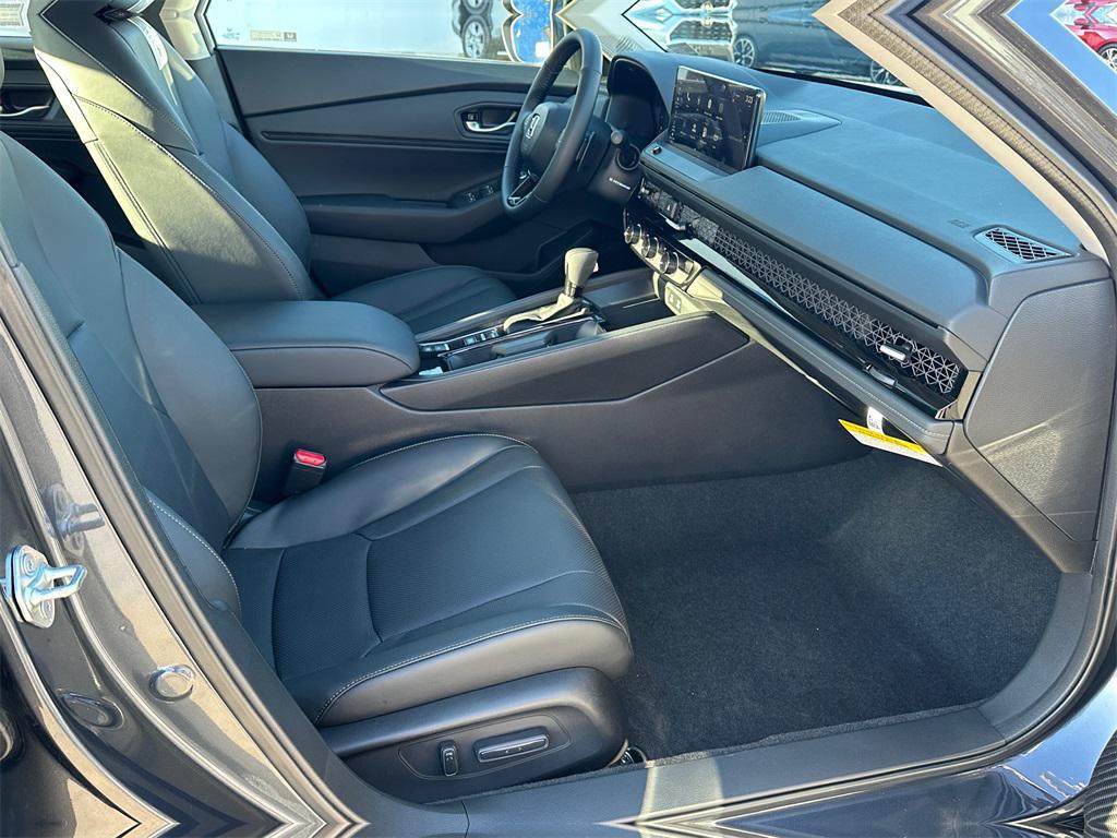 new 2025 Honda Accord Hybrid car, priced at $34,318