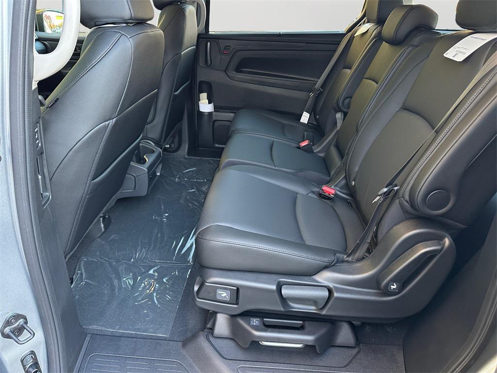 new 2026 Honda Odyssey car, priced at $41,637