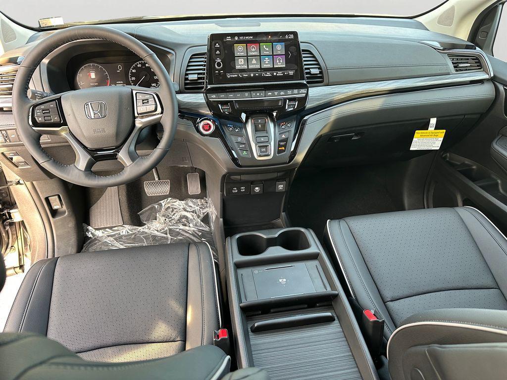 new 2026 Honda Odyssey car, priced at $51,430