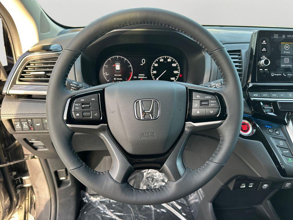 new 2026 Honda Odyssey car, priced at $51,430