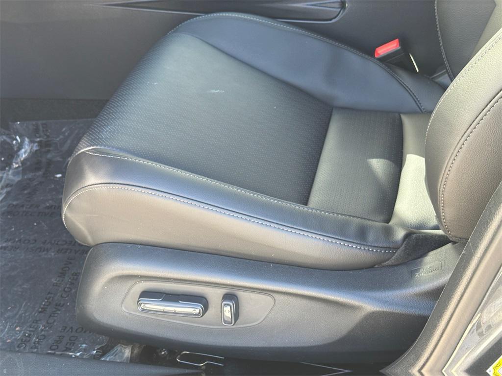 new 2026 Honda Civic Hybrid car, priced at $33,490