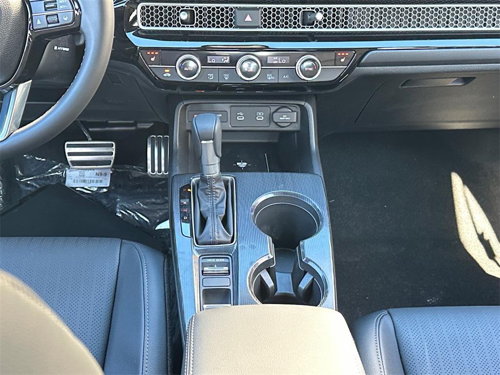 new 2026 Honda Civic Hybrid car, priced at $33,490