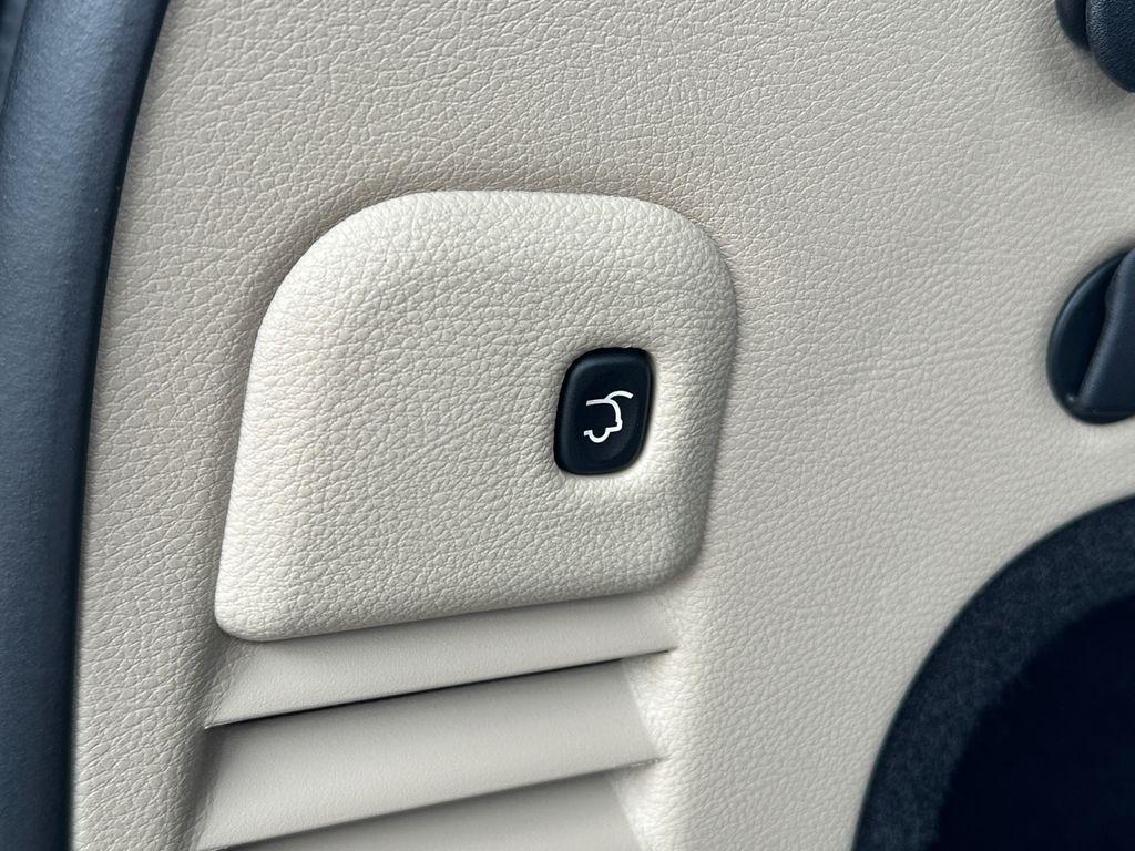 used 2021 Jeep Grand Cherokee car, priced at $24,989