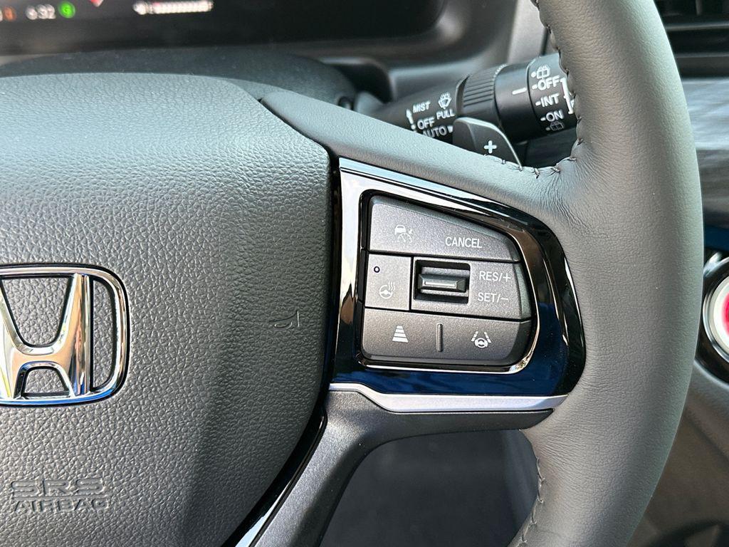 new 2026 Honda Odyssey car, priced at $51,429