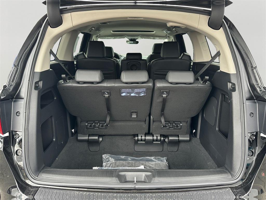 new 2026 Honda Odyssey car, priced at $44,290