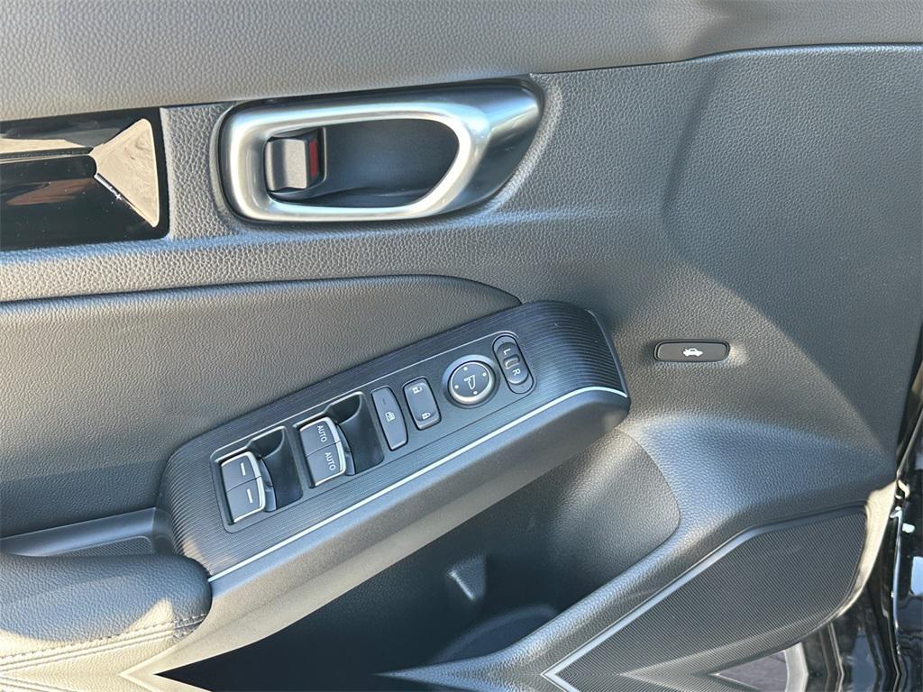 new 2026 Honda Civic Hybrid car, priced at $33,490