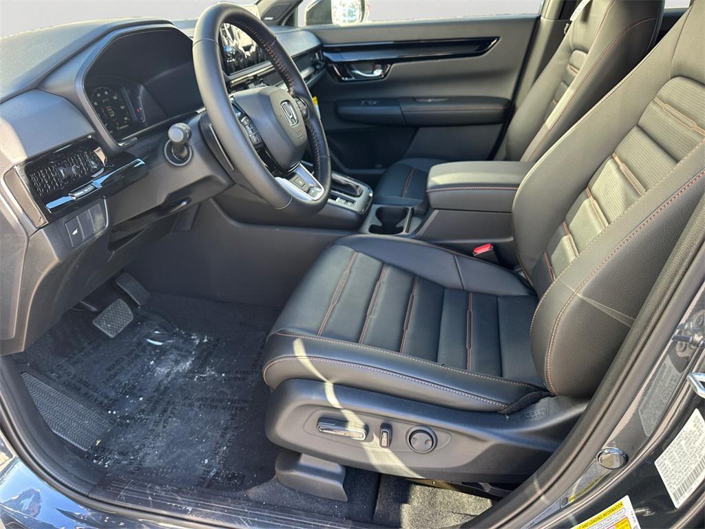 new 2026 Honda CR-V Hybrid car, priced at $43,700