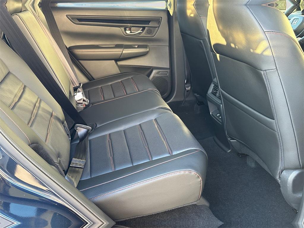 new 2026 Honda CR-V Hybrid car, priced at $41,675