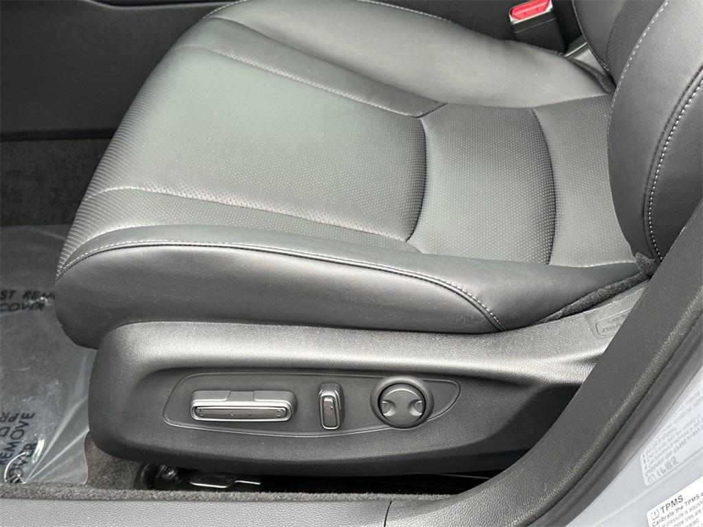 used 2025 Honda Accord Hybrid car, priced at $29,640