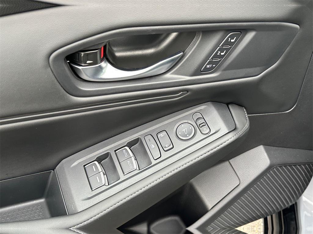 used 2025 Honda Accord Hybrid car, priced at $29,640