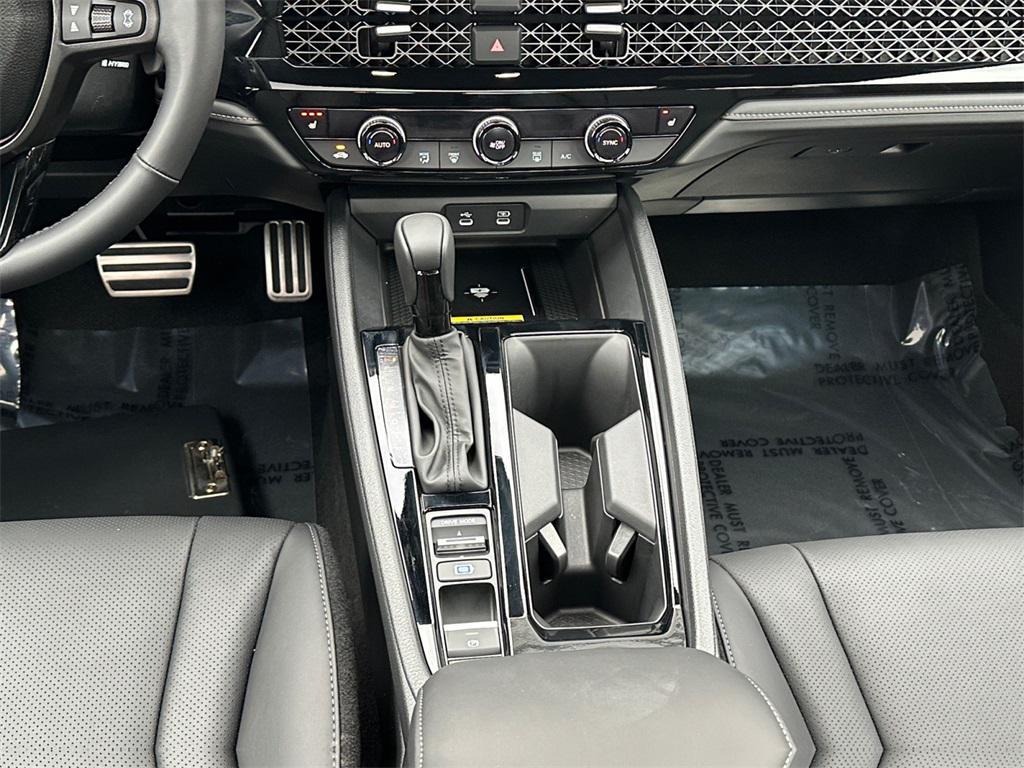 used 2025 Honda Accord Hybrid car, priced at $29,640