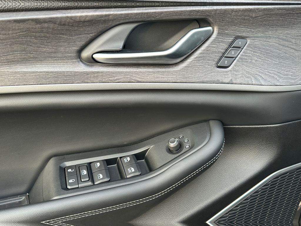 used 2023 Jeep Grand Cherokee 4xe car, priced at $25,708