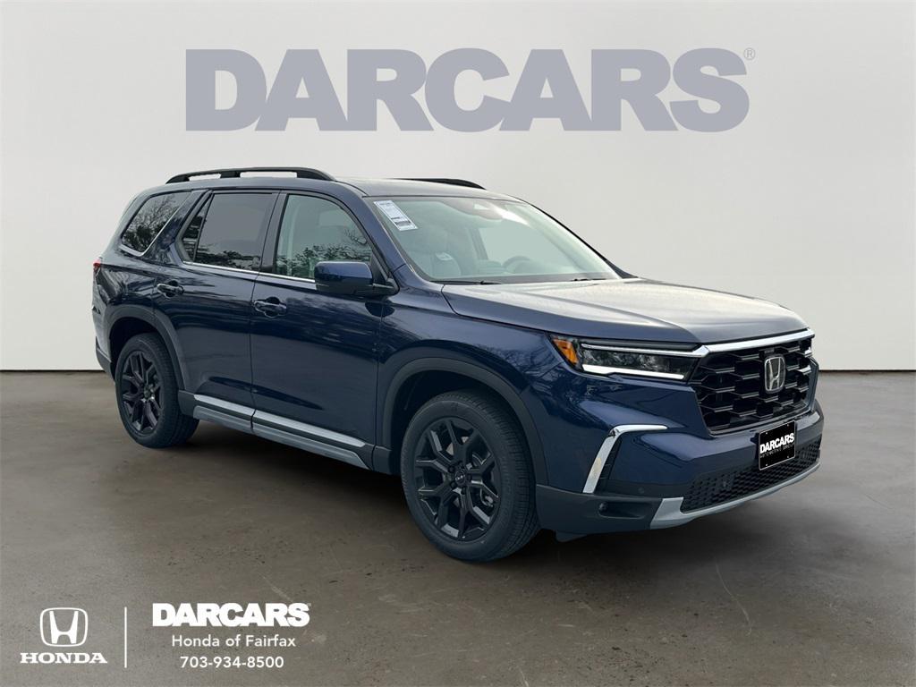 new 2025 Honda Pilot car, priced at $47,469