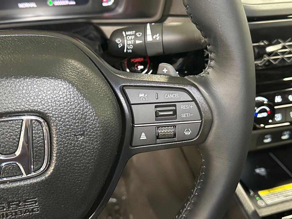 new 2025 Honda Accord Hybrid car, priced at $33,705