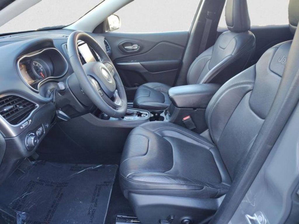 used 2021 Jeep Cherokee car, priced at $25,495