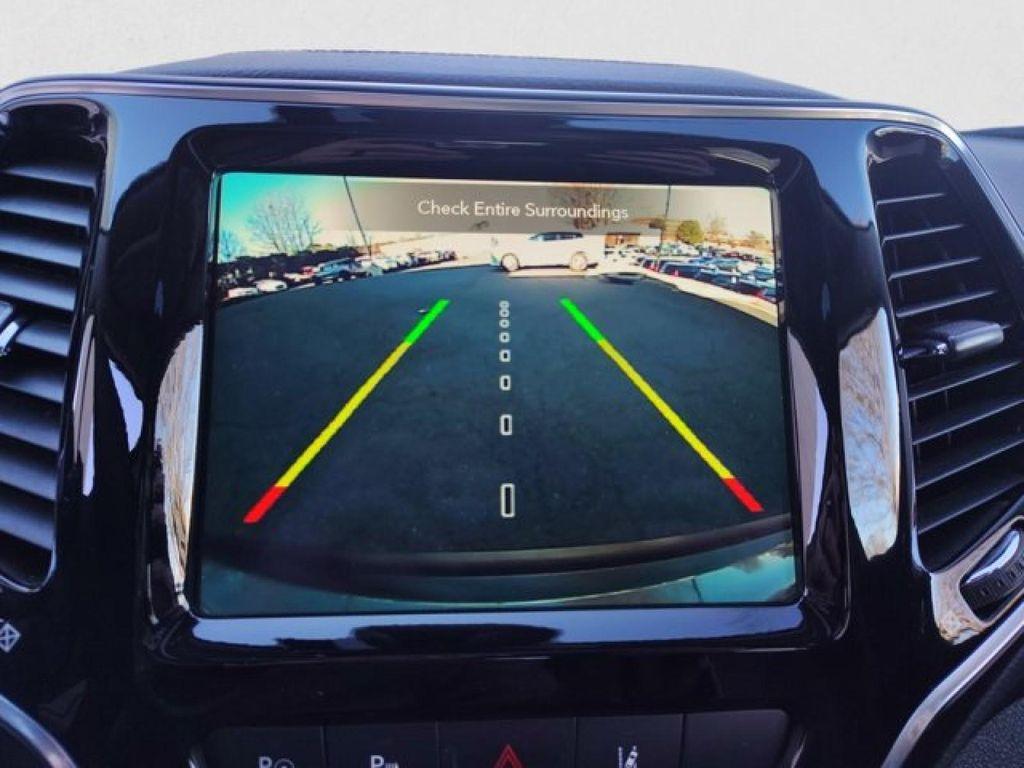 used 2021 Jeep Cherokee car, priced at $25,495