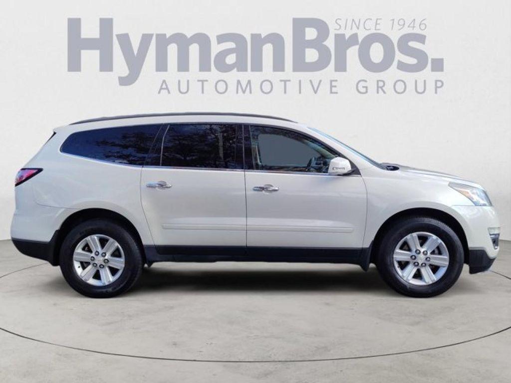 used 2013 Chevrolet Traverse car, priced at $12,995