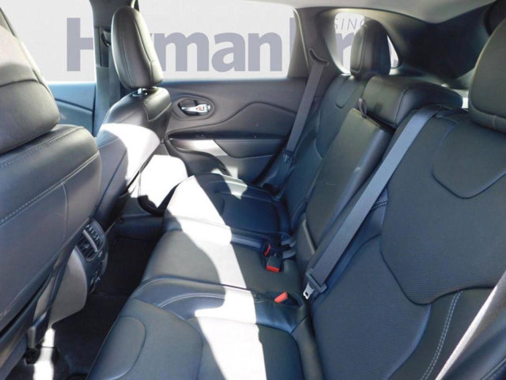 used 2021 Jeep Cherokee car, priced at $24,995