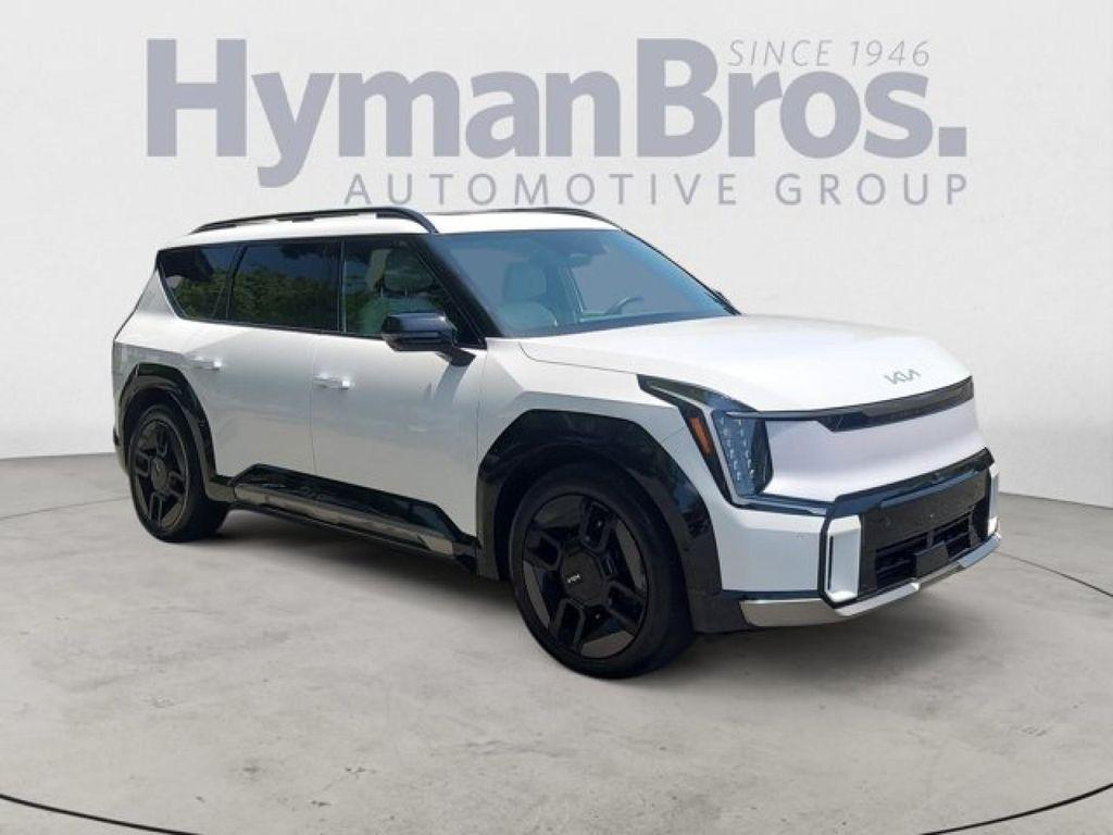 used 2025 Kia EV9 car, priced at $55,794