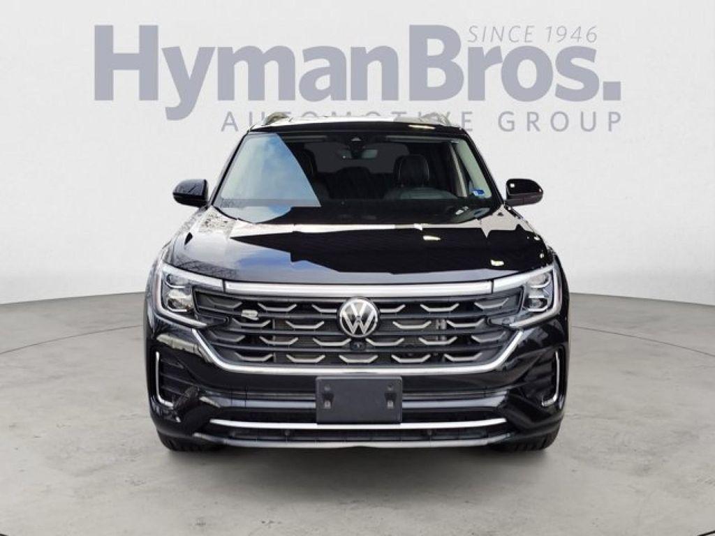 used 2024 Volkswagen Atlas car, priced at $44,995