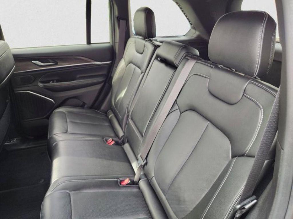 used 2024 Jeep Grand Cherokee car, priced at $37,995