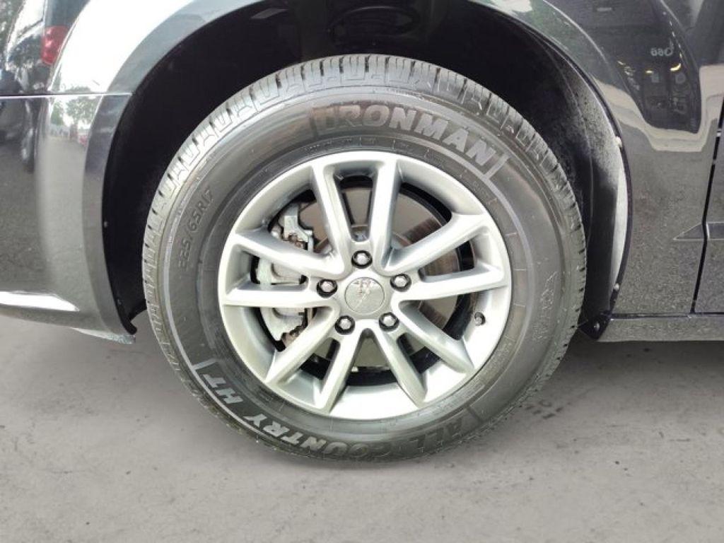 used 2016 Dodge Grand Caravan car, priced at $19,995