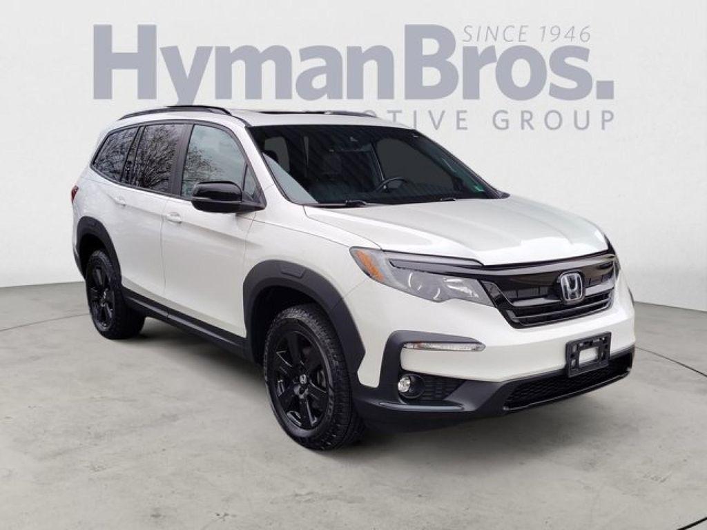 used 2022 Honda Pilot car, priced at $34,995