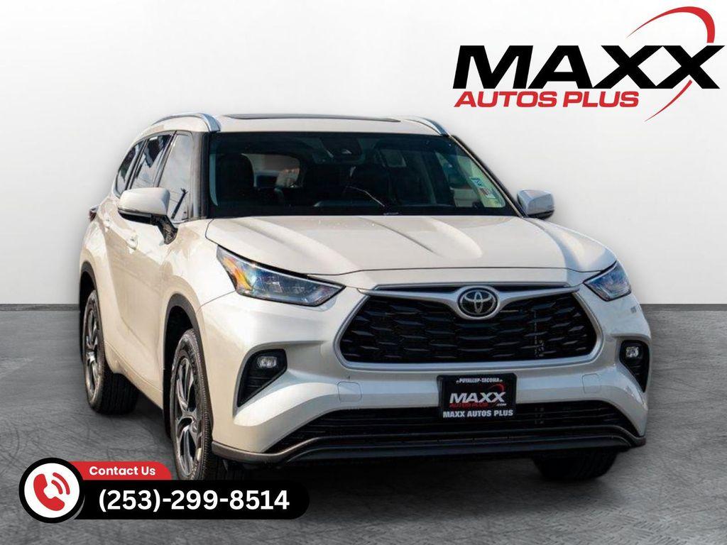 used 2020 Toyota Highlander car, priced at $30,987