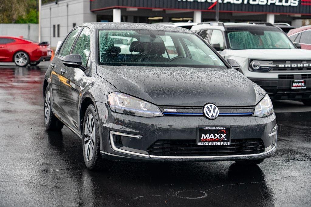 used 2016 Volkswagen e-Golf car, priced at $10,987