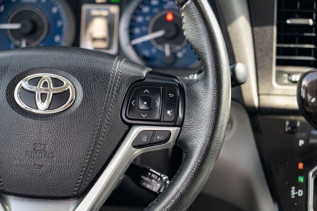 used 2020 Toyota Sienna car, priced at $27,987