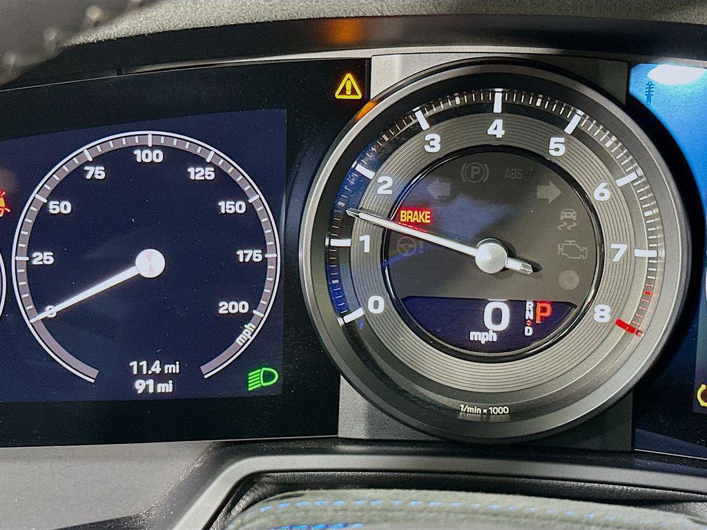 new 2023 Porsche 911 car, priced at $379,495