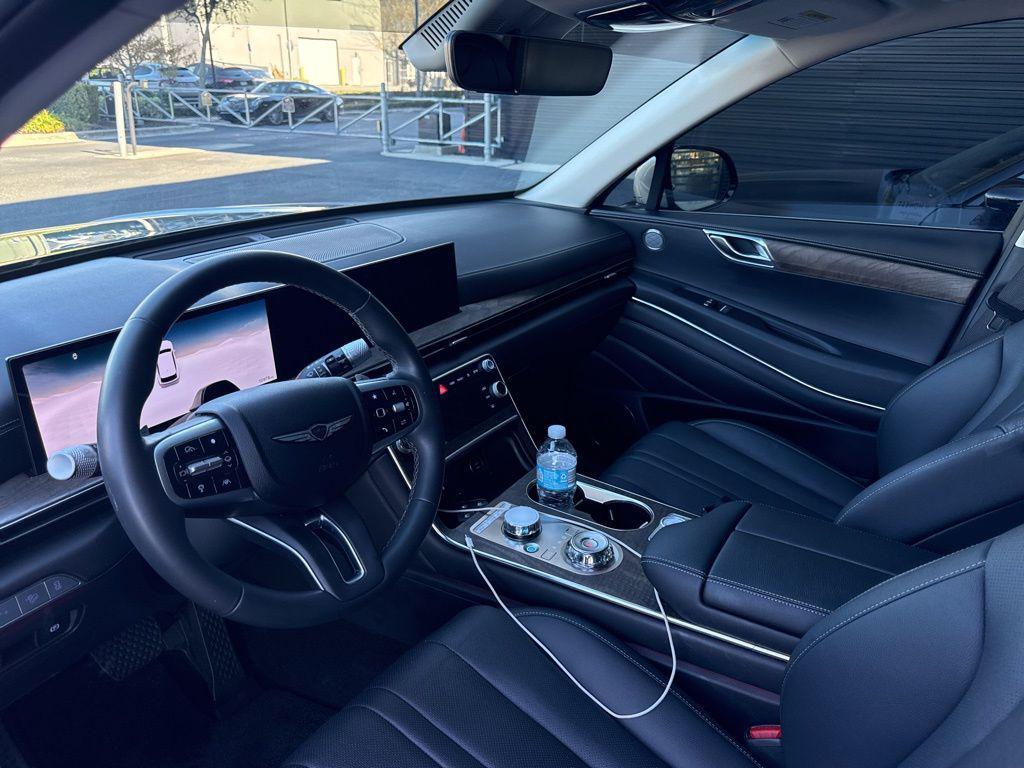 used 2025 Genesis GV80 car, priced at $47,985