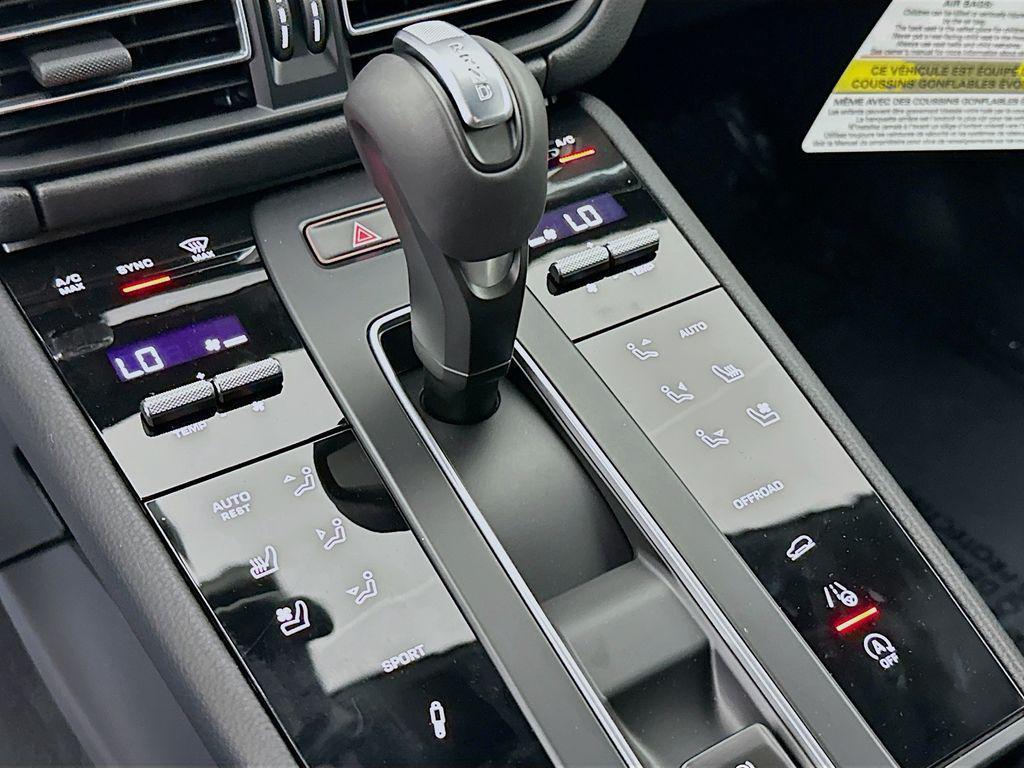 new 2026 Porsche Macan car