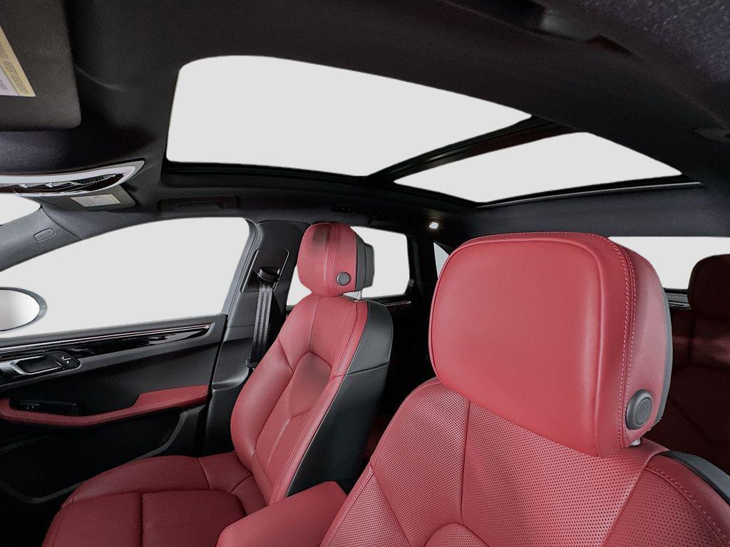 new 2026 Porsche Macan car
