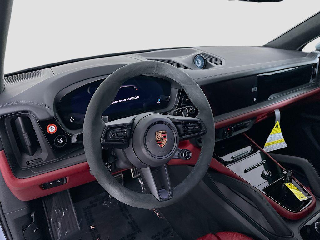 new 2026 Porsche Cayenne car