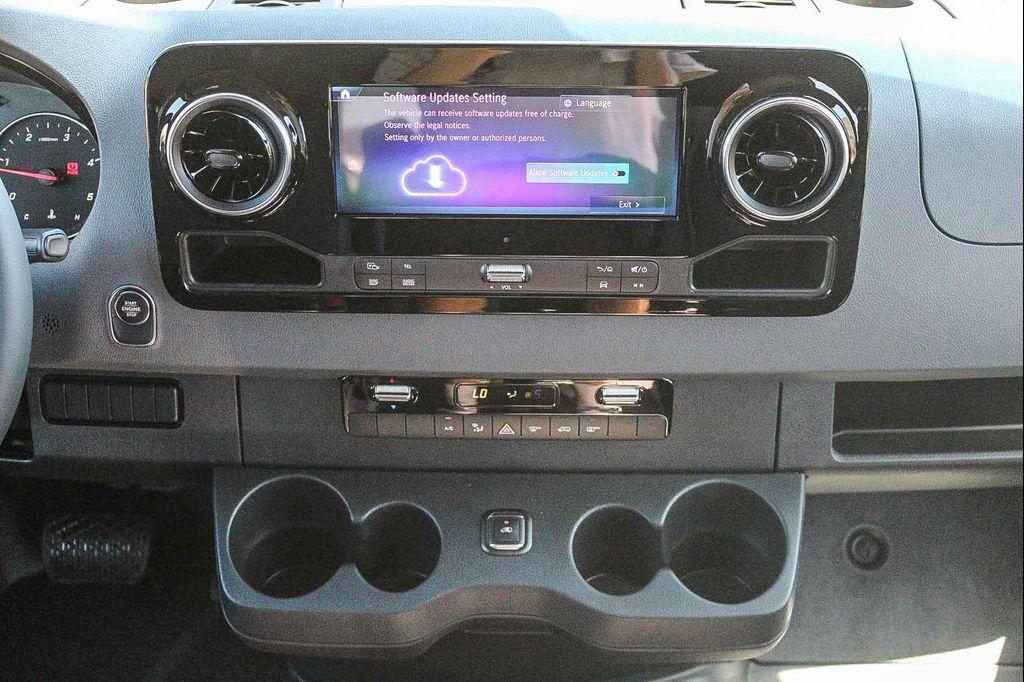 new 2026 Mercedes-Benz Sprinter 2500 car, priced at $82,748