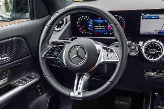 used 2025 Mercedes-Benz GLA 250 car, priced at $39,996