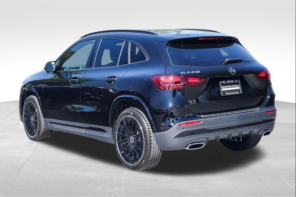 new 2026 Mercedes-Benz GLA 250 car, priced at $52,980