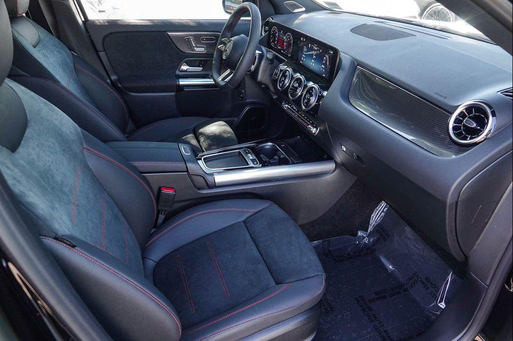 new 2026 Mercedes-Benz GLA 250 car, priced at $52,980