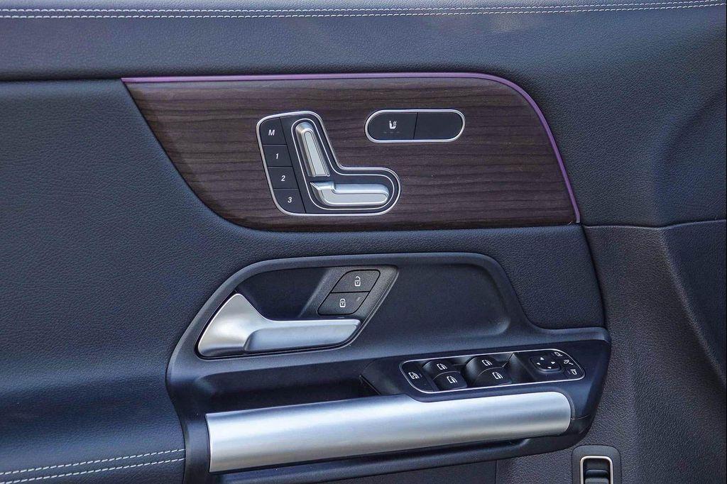 new 2026 Mercedes-Benz GLA 250 car, priced at $50,380