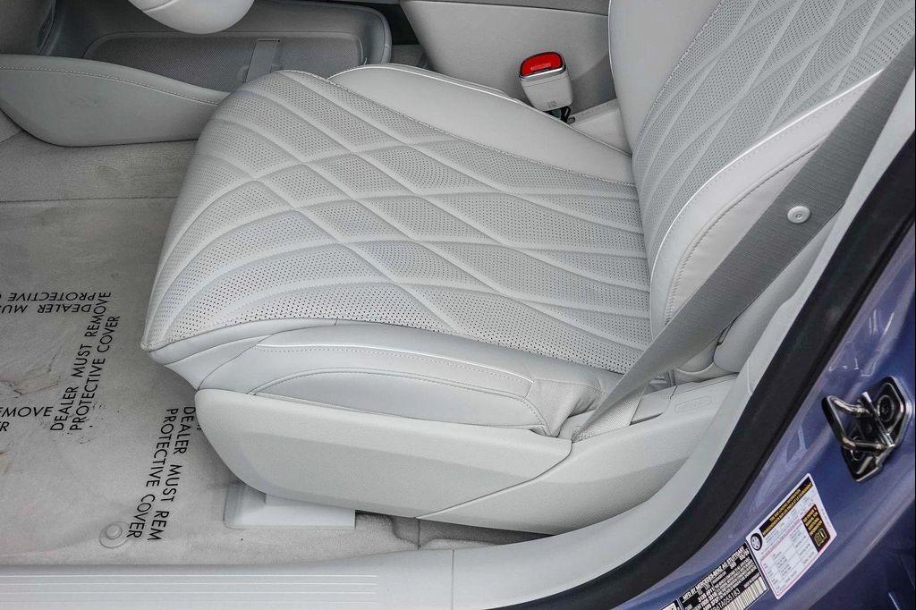 new 2026 Mercedes-Benz EQS 450 car, priced at $128,855
