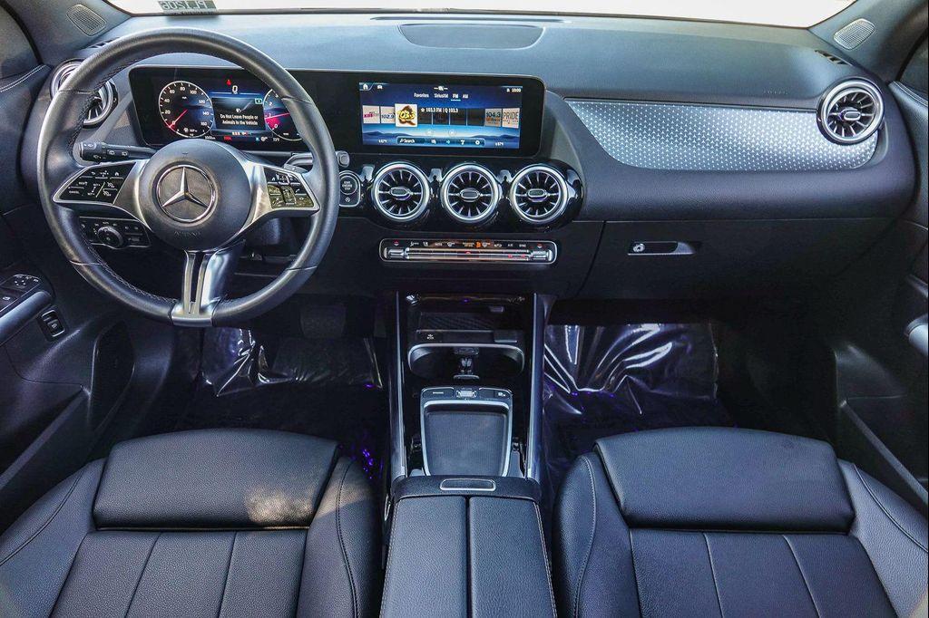 used 2025 Mercedes-Benz GLA 250 car, priced at $39,991