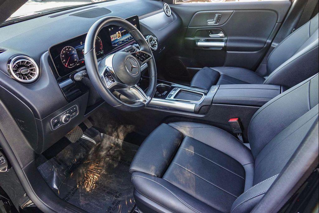 used 2025 Mercedes-Benz GLA 250 car, priced at $39,991