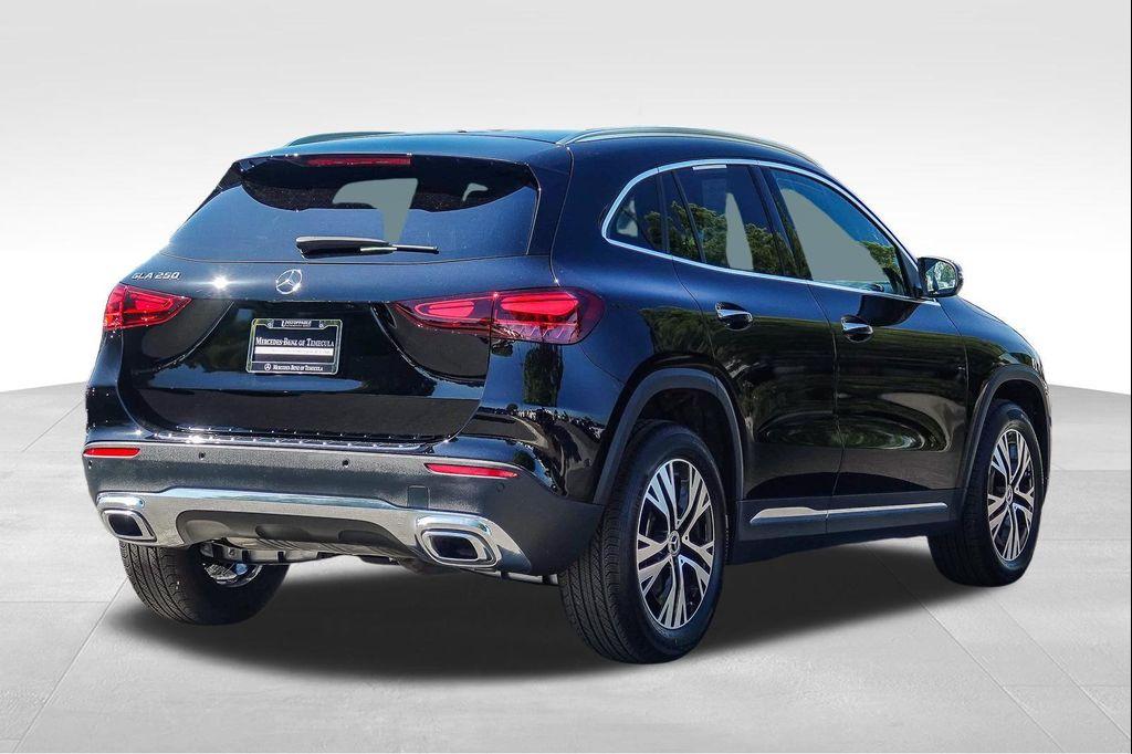 used 2025 Mercedes-Benz GLA 250 car, priced at $39,991