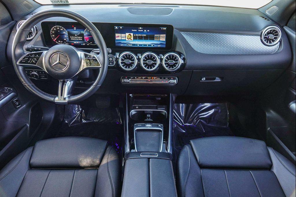 used 2025 Mercedes-Benz GLA 250 car, priced at $39,991