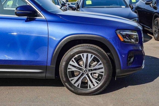 used 2024 Mercedes-Benz GLB 250 car, priced at $42,996